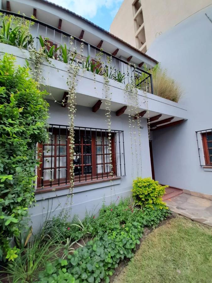 Dos Balcones Bed & Breakfast Salta Exterior photo